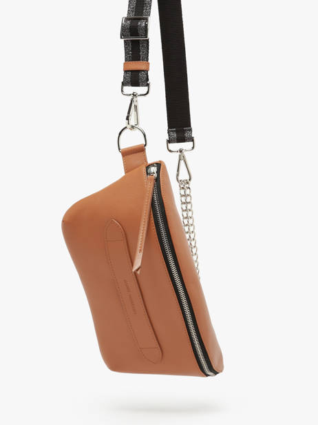 Belt Bag Neufmille Glad Leder Marie martens Beige neufmille VLF ander zicht 2
