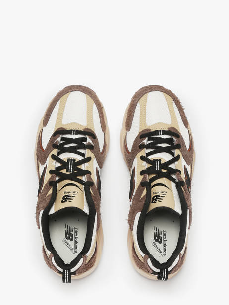 Sneakers 530 New balance Bruin boy MR530SNC ander zicht 3