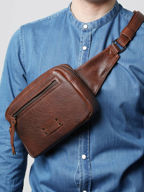 Heuptasje Wylson Bruin hanoi G917075 ander zicht 1